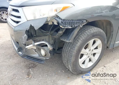 2012 Toyota Highlander Base V6 z USA, uszkodzony, nr VIN 5TDBK3EH0CS122085